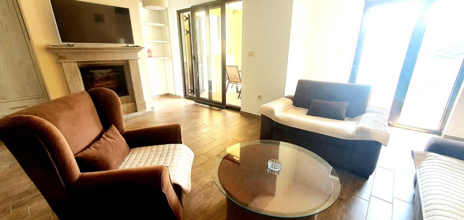 Keystone Apartments Donji Morinj Oda fotoğraf