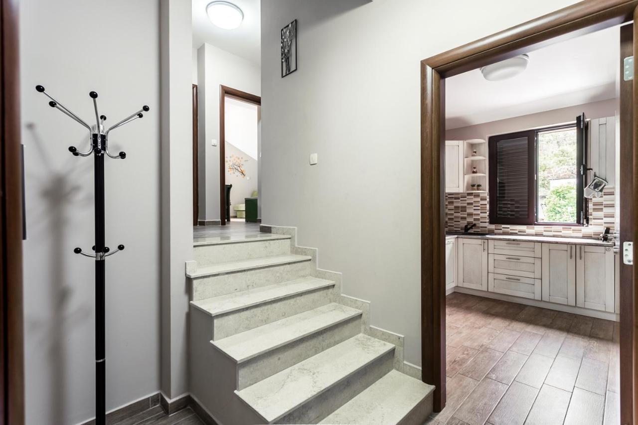 Keystone Apartments Donji Morinj Dış mekan fotoğraf