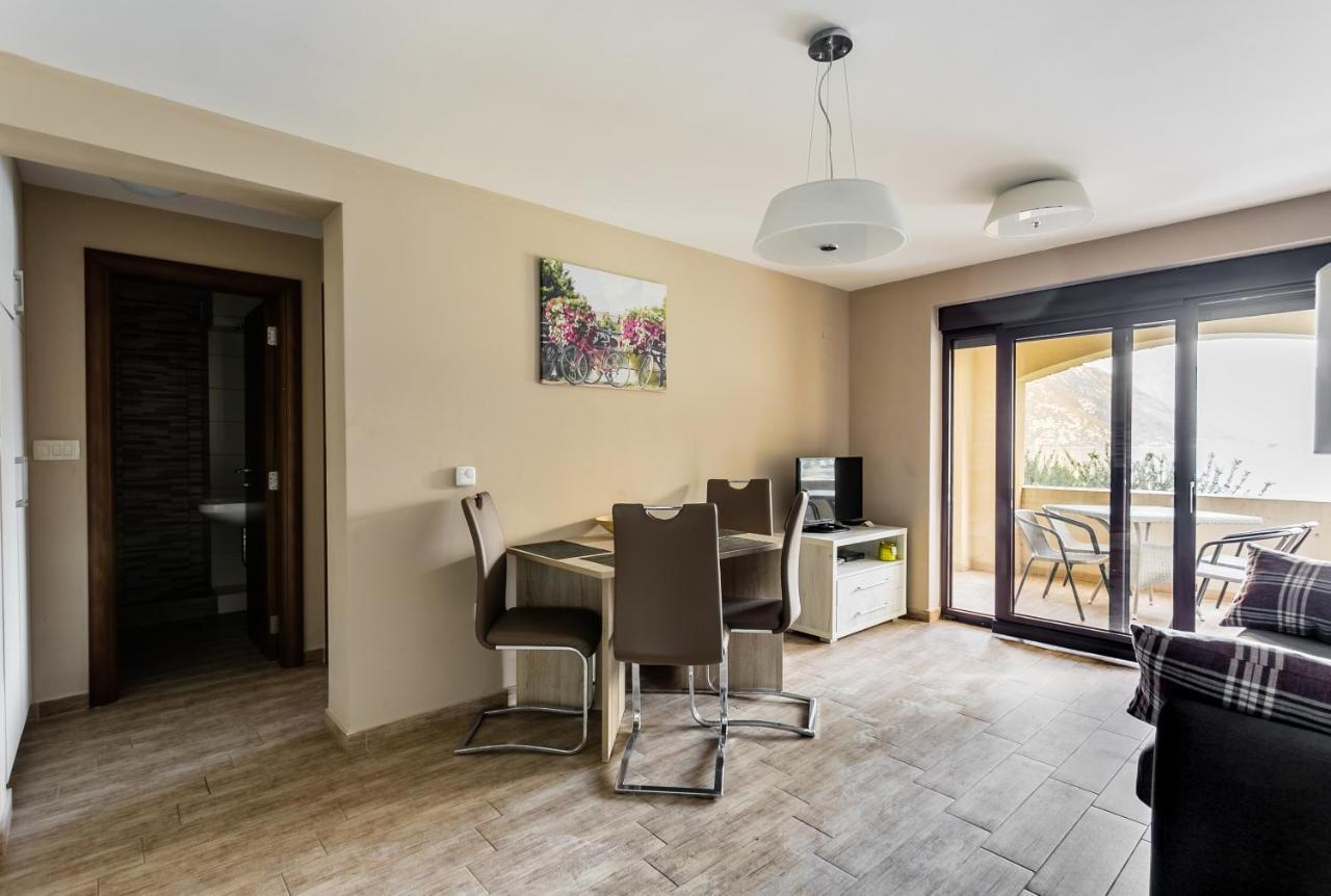 Keystone Apartments Donji Morinj Dış mekan fotoğraf