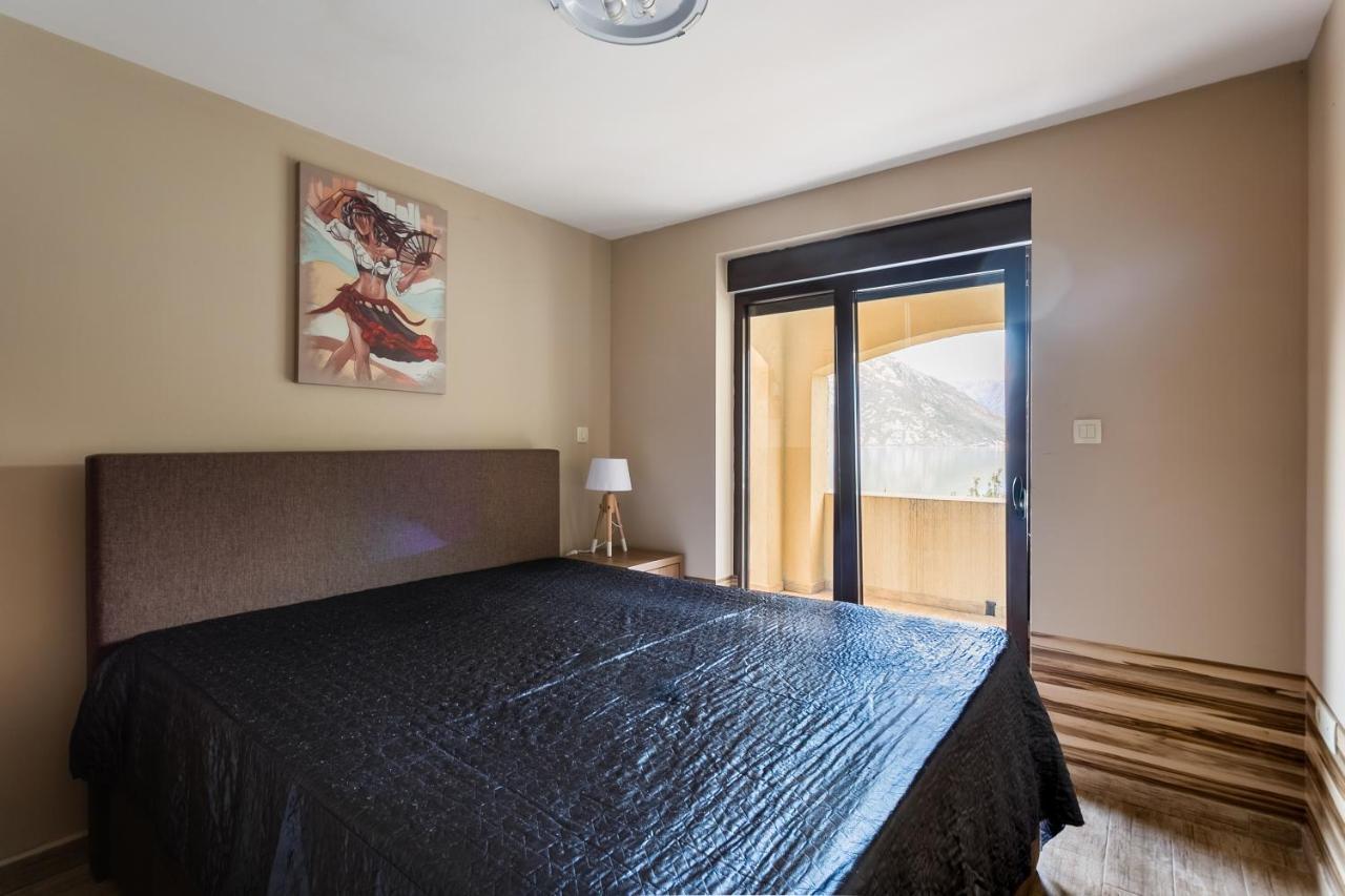 Keystone Apartments Donji Morinj Dış mekan fotoğraf
