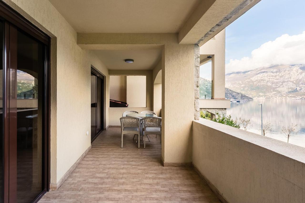 Keystone Apartments Donji Morinj Dış mekan fotoğraf