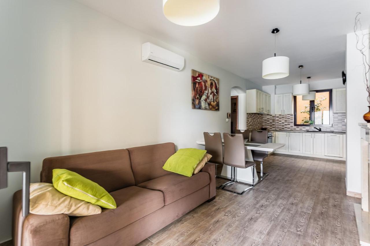 Keystone Apartments Donji Morinj Dış mekan fotoğraf